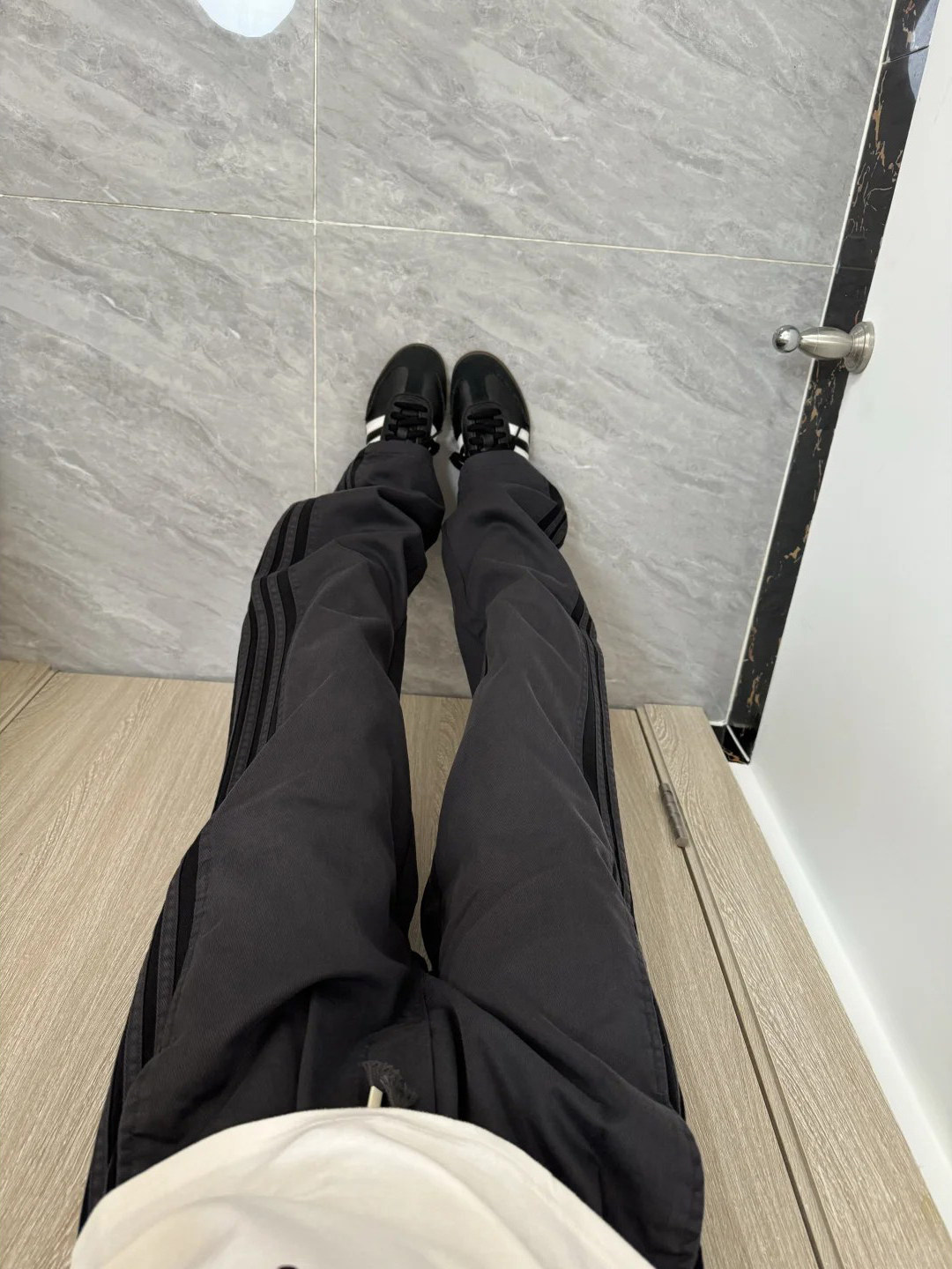 Cleanfit Straight Leg Pants Me - огляд і ціна Street Fashion Vibes