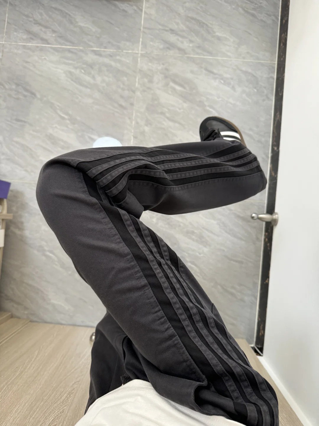 Cleanfit Straight Leg Pants Me - огляд і ціна Street Fashion Vibes