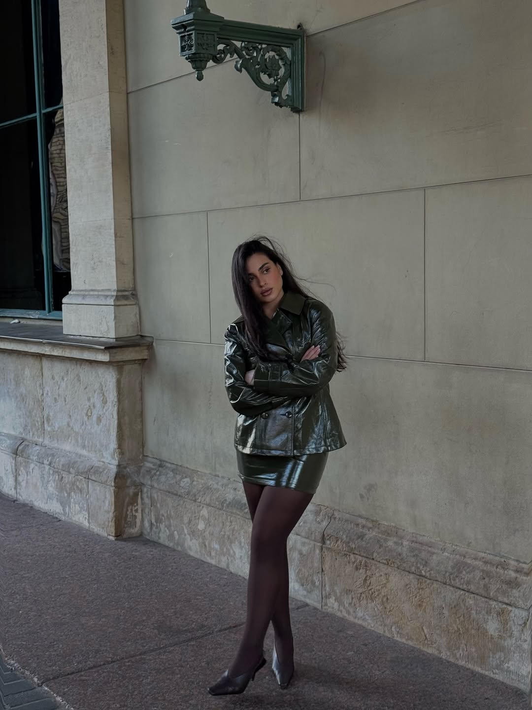 Dark Brown Patent Leather Skir - огляд і ціна Street Fashion Jacket