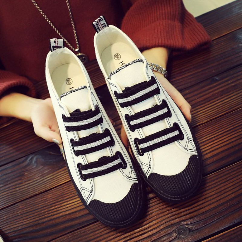 Korean Style Slip-On Canvas Sh - огляд і ціна Street Fashion Vibes